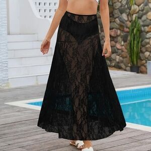 BSubsbeach. Black Lace Swim Cover-up Skirt. Size Small. NWOT